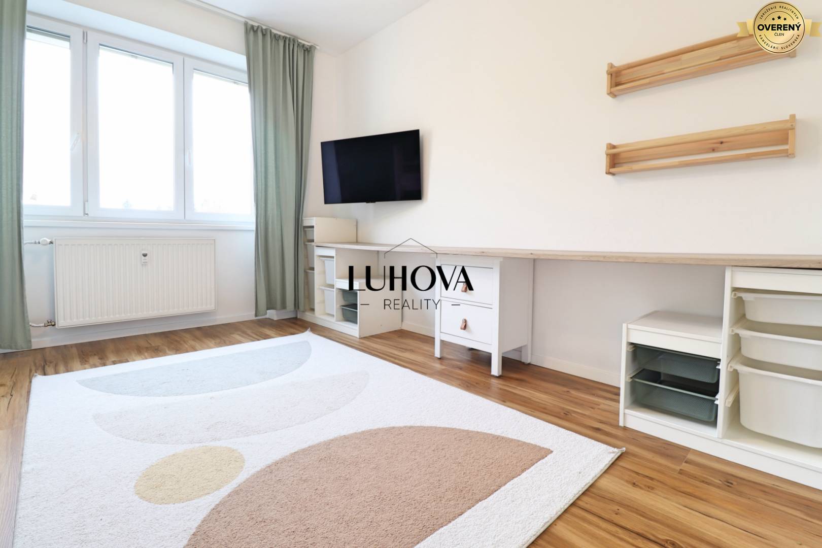 LUHOVA reality_1.jpg