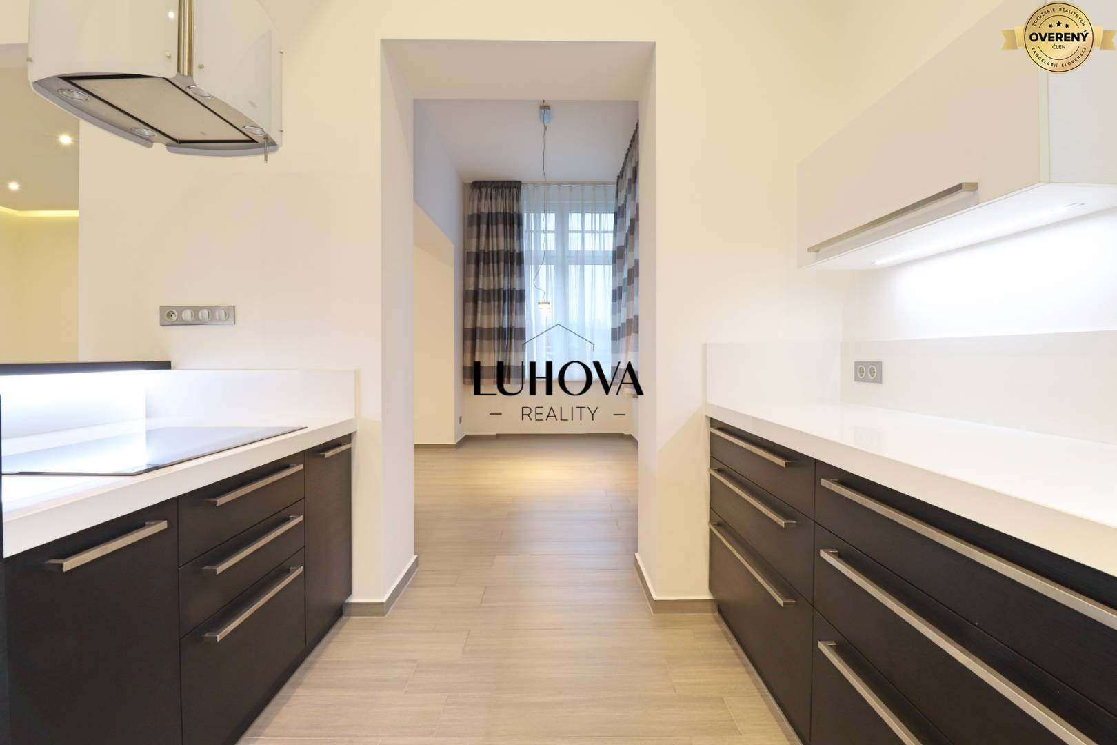 LUHOVA reality_14.jpg