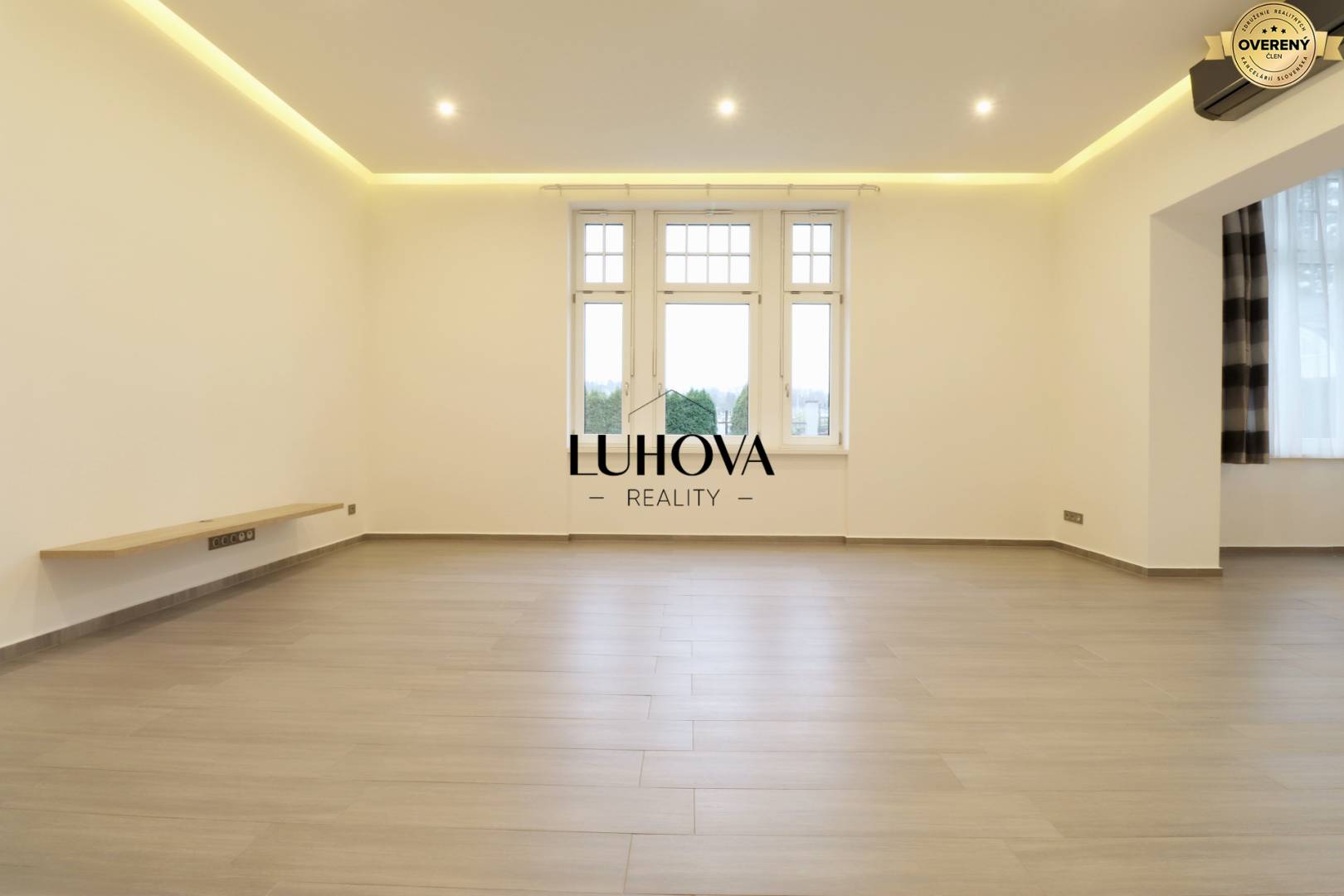 LUHOVA reality_11.jpg