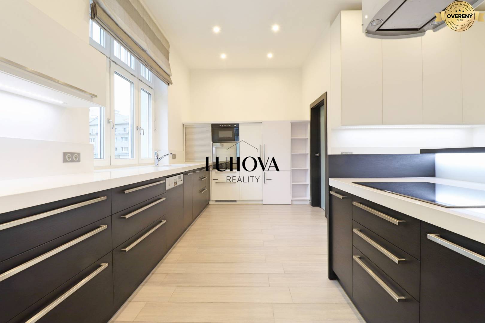 LUHOVA reality_5.jpg