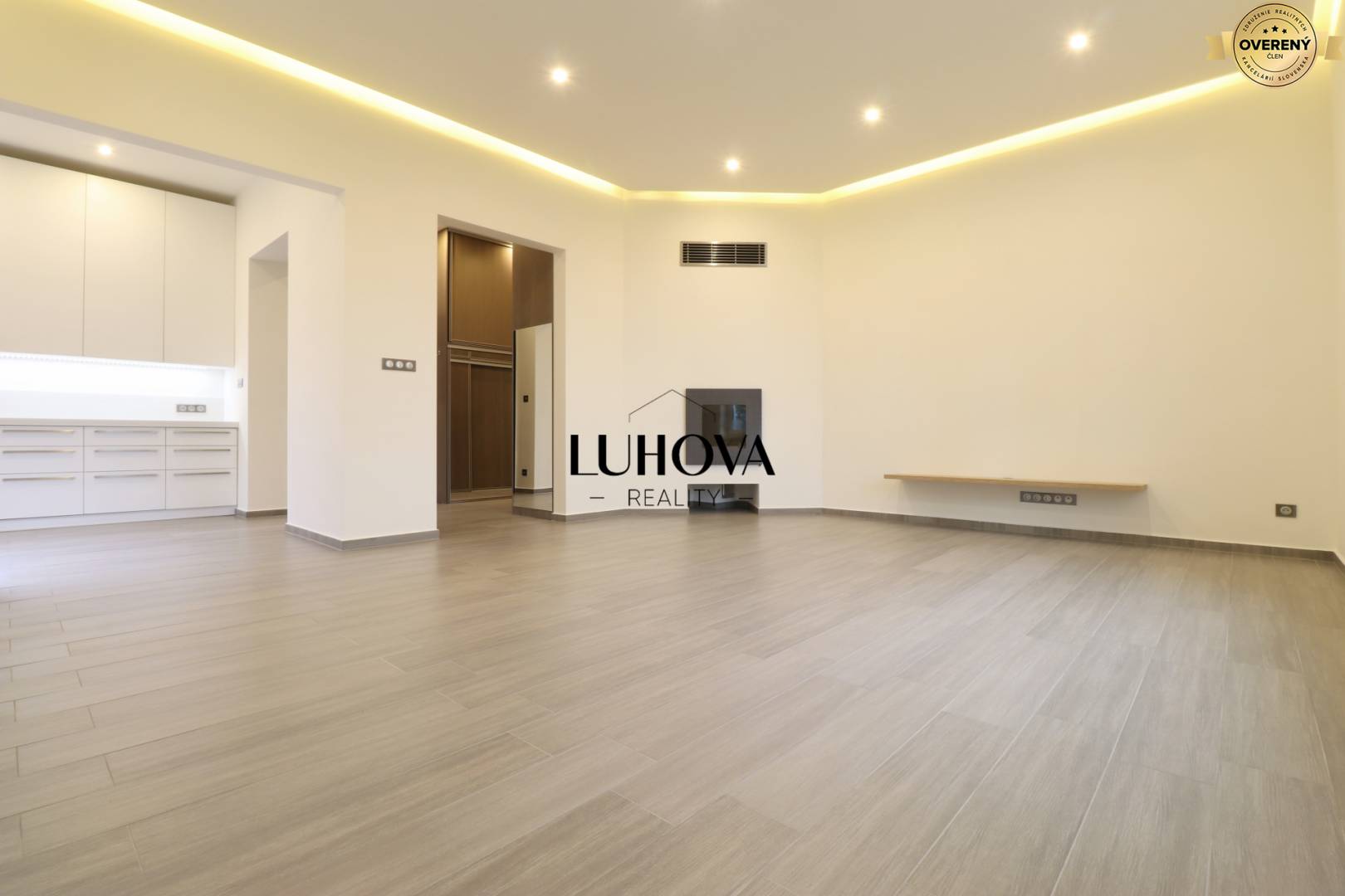 LUHOVA reality_4.jpg