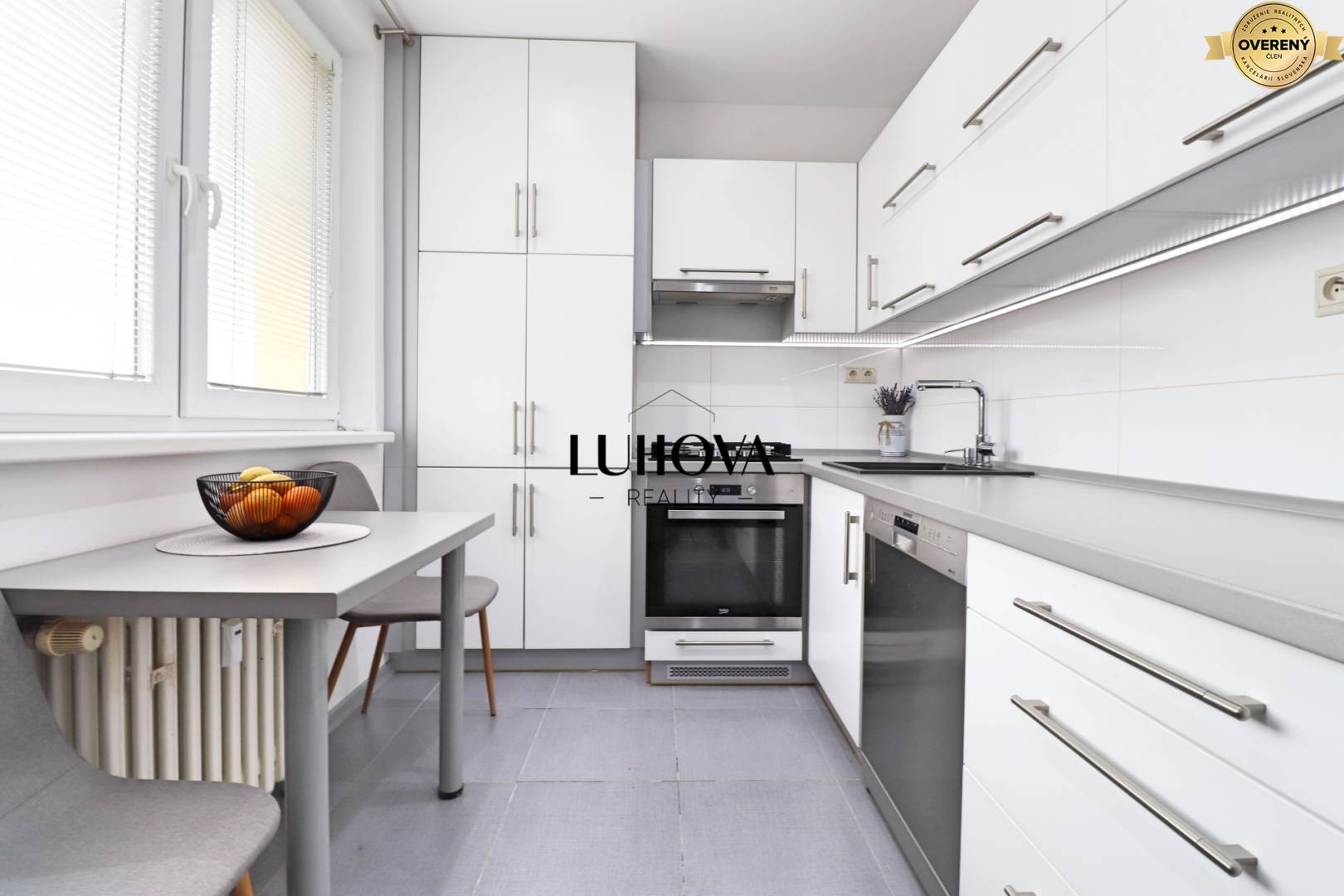 LUHOVA reality_11.jpg