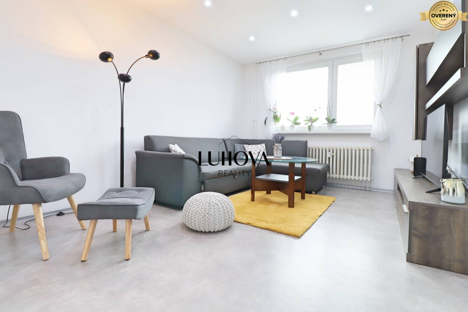 LUHOVA reality_3.jpg