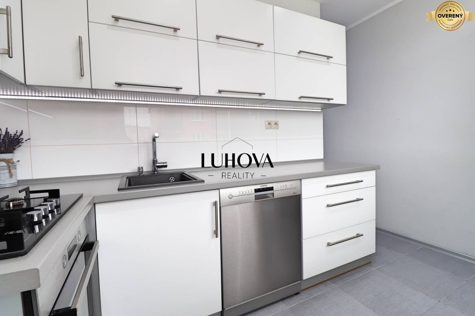 LUHOVA reality_9.jpg