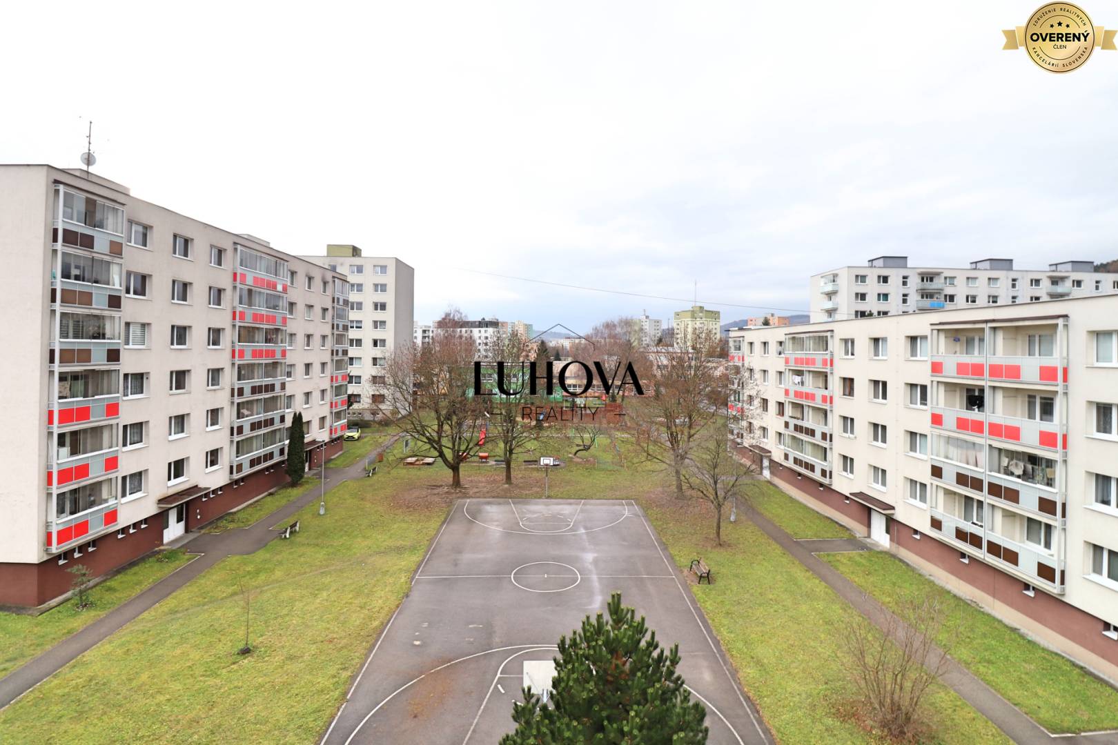 LUHOVA reality_6.jpg