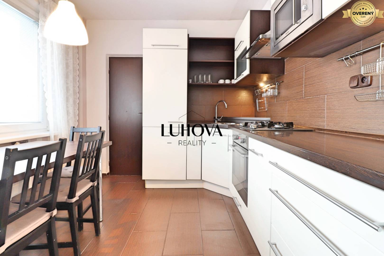 LUHOVA reality_7.jpg