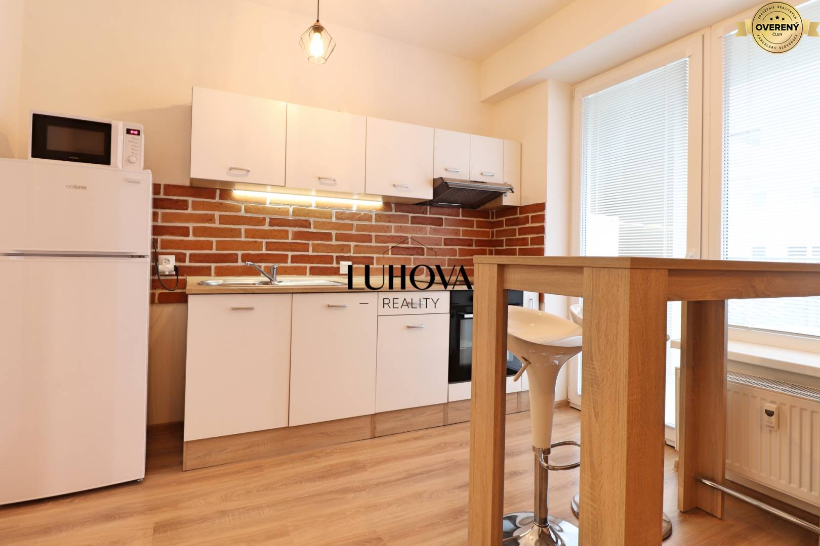 LUHOVA reality_5.jpg