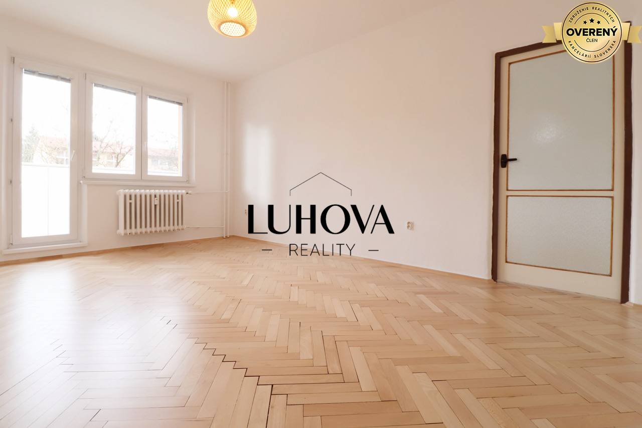 LUHOVA reality_9.jpeg