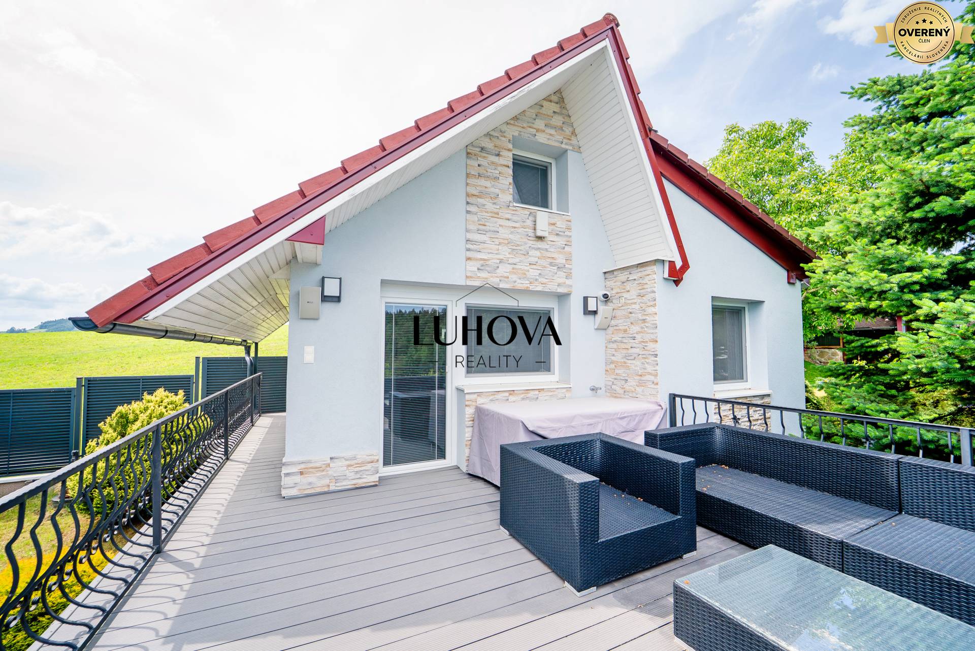 LUHOVA reality_16.jpg