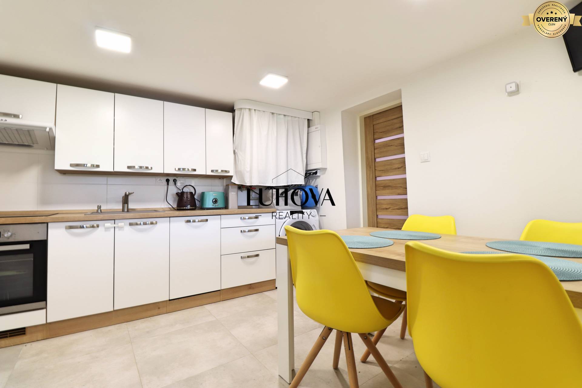 LUHOVA reality_13.jpg