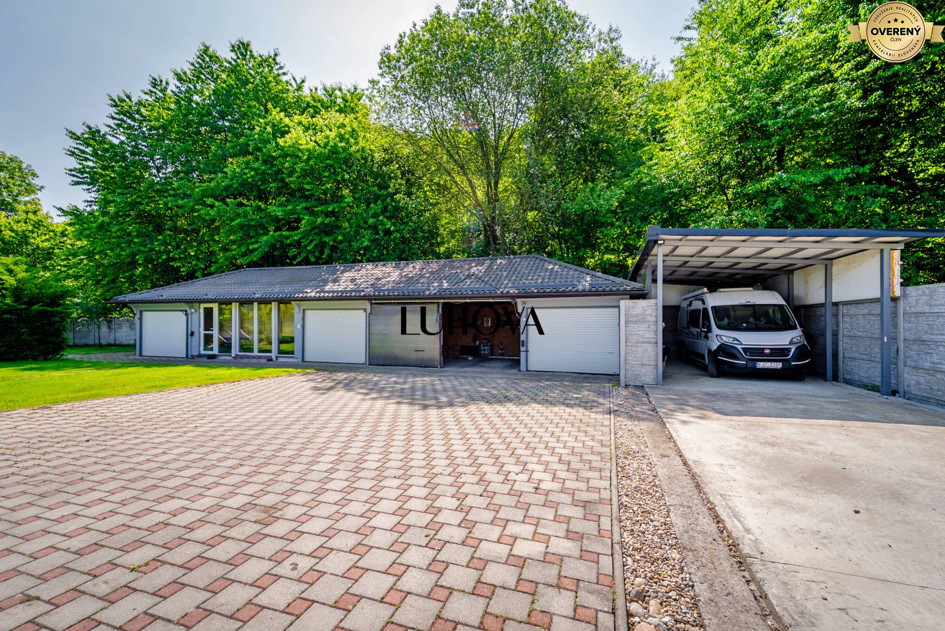 LUHOVA reality_50.jpg