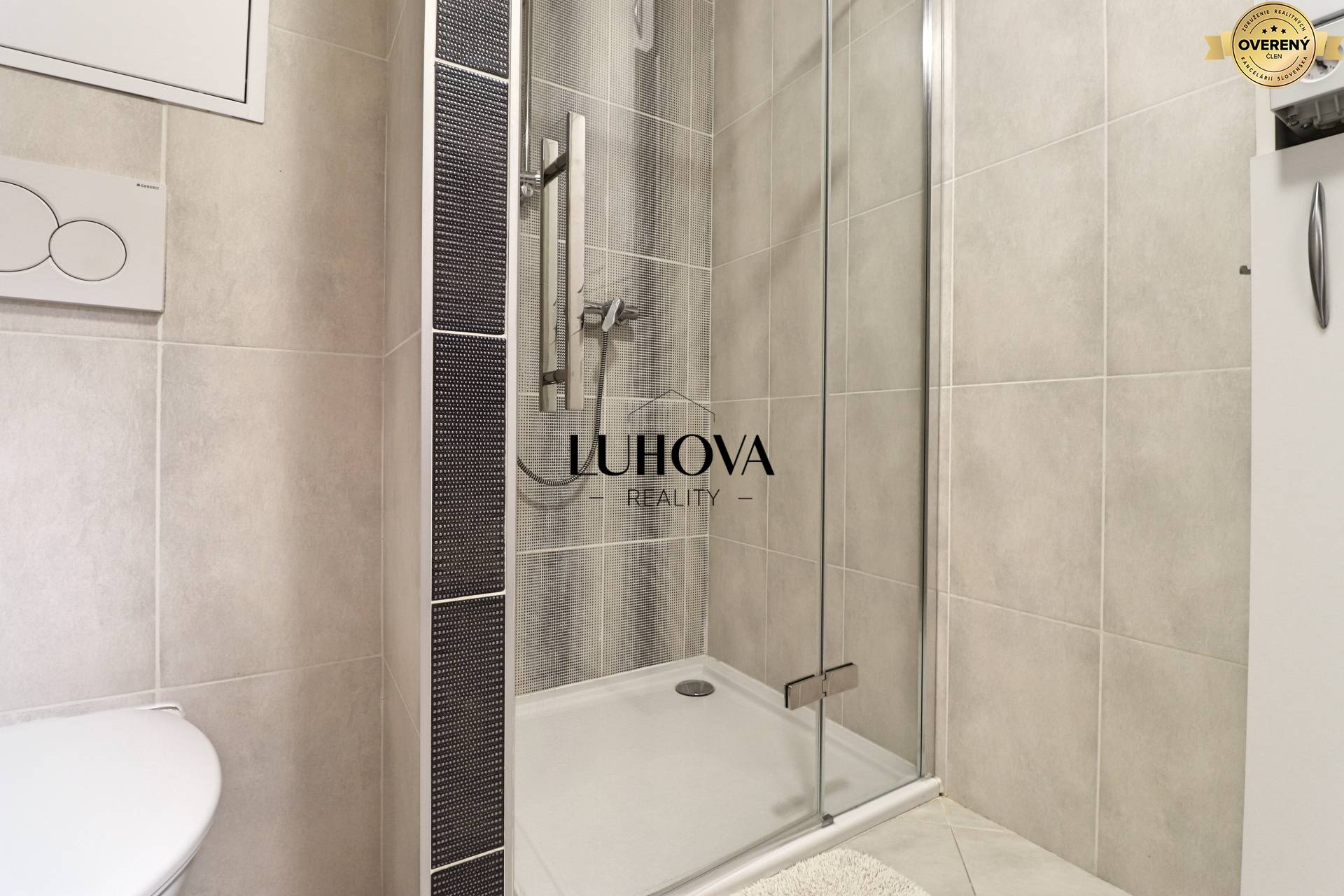 LUHOVA reality_7.jpg