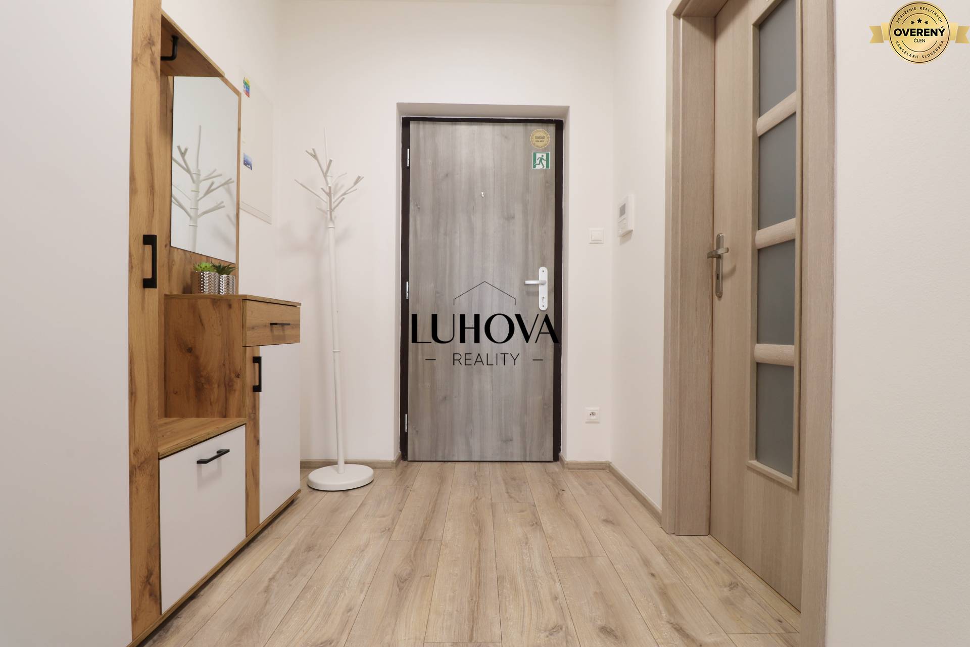 LUHOVA reality_8.jpg