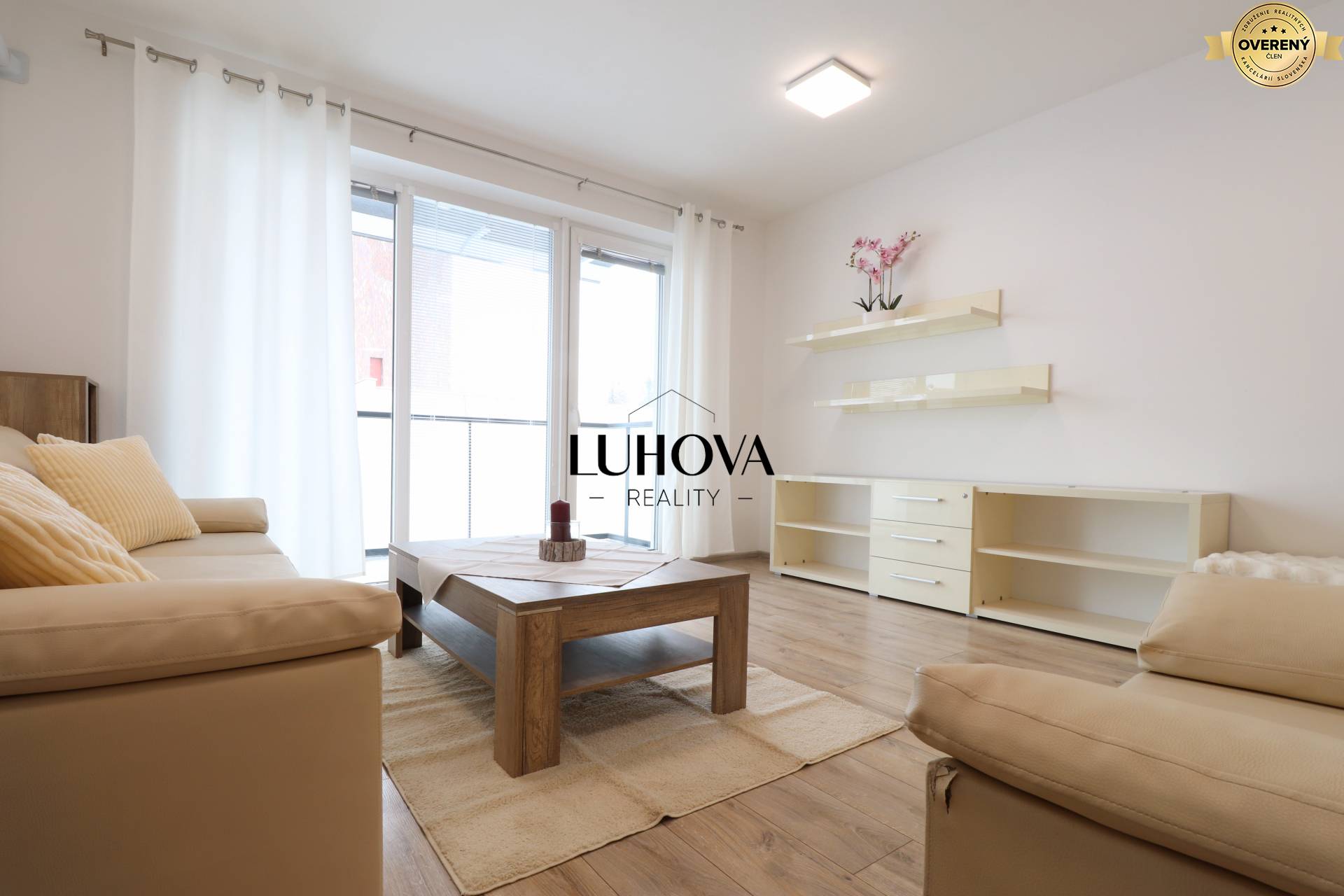 LUHOVA reality_10.jpg