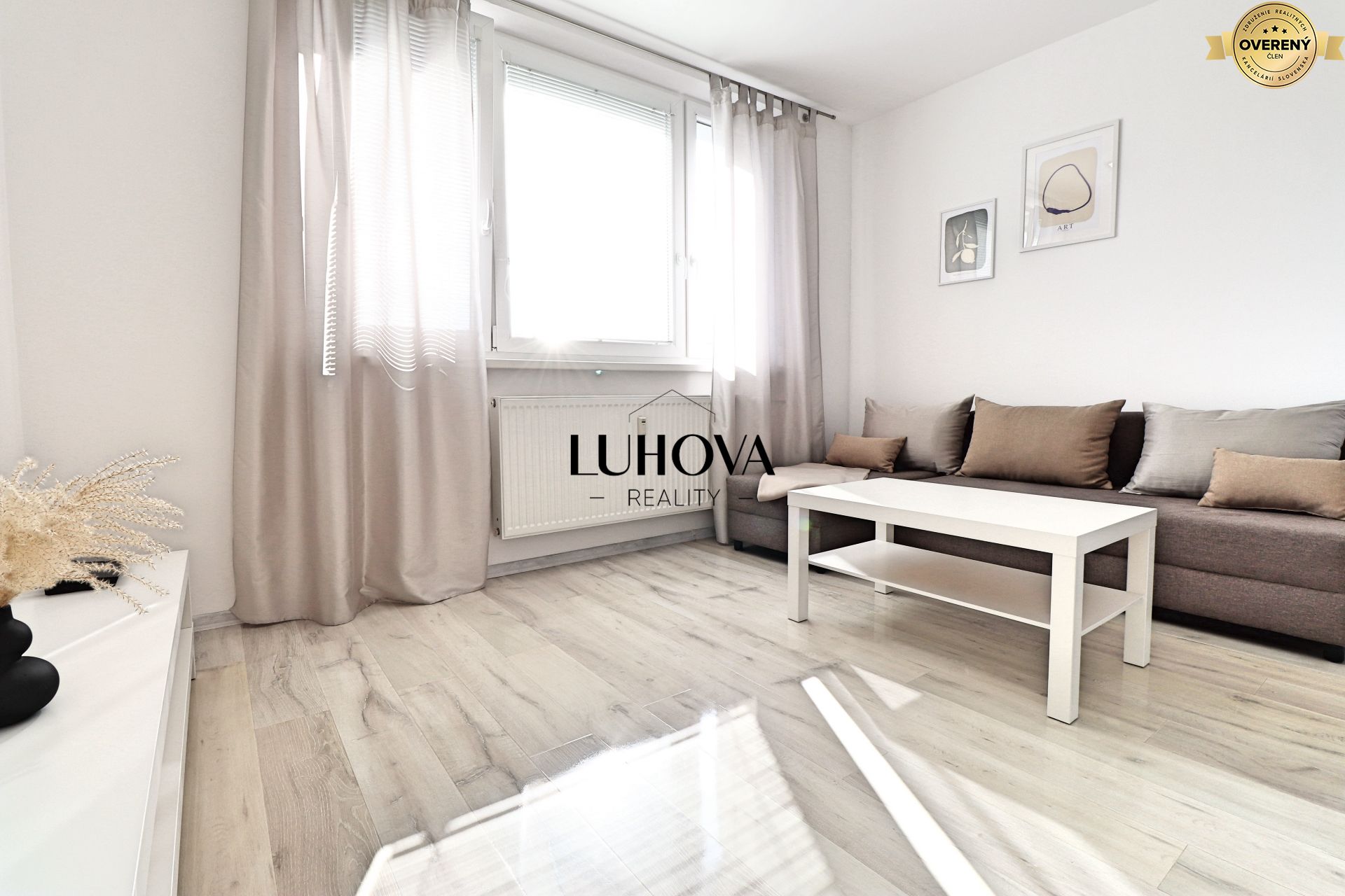 LUHOVA reality_7.jpg