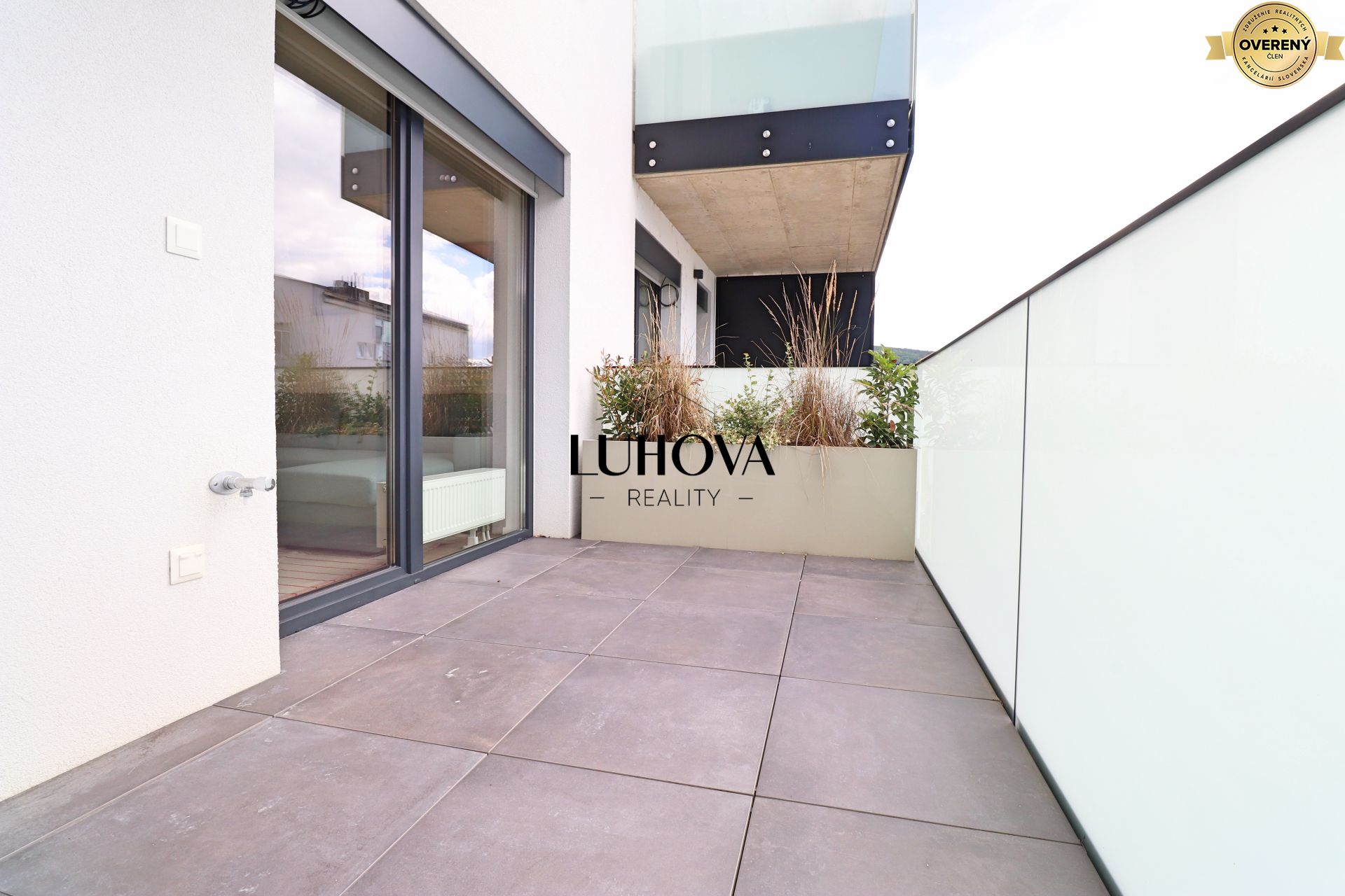 LUHOVA reality_14.jpg