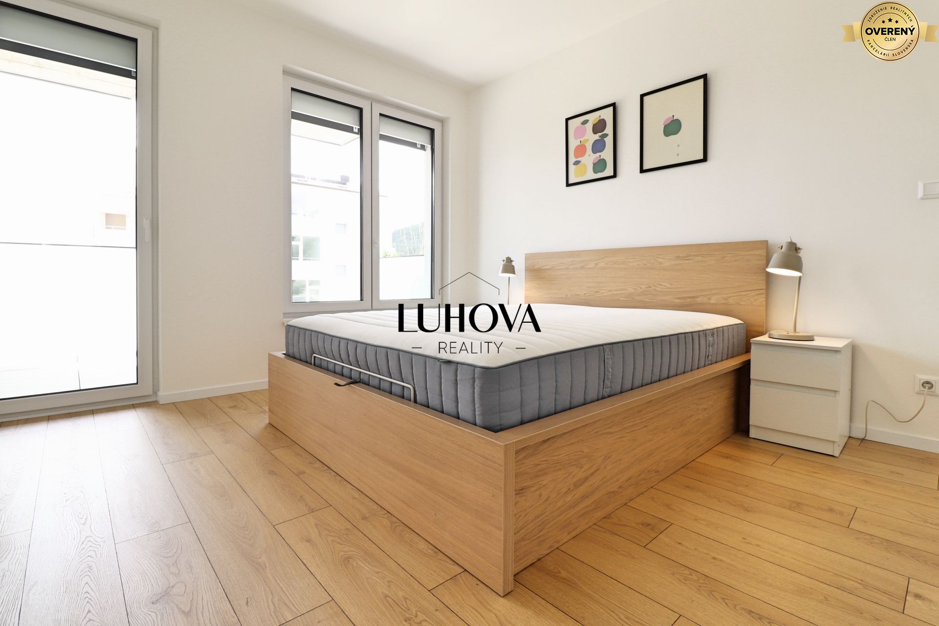LUHOVA reality_2.jpg