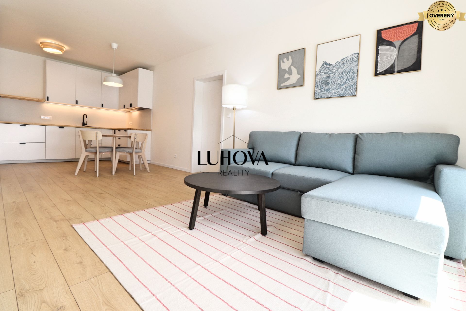 LUHOVA reality_11.jpg