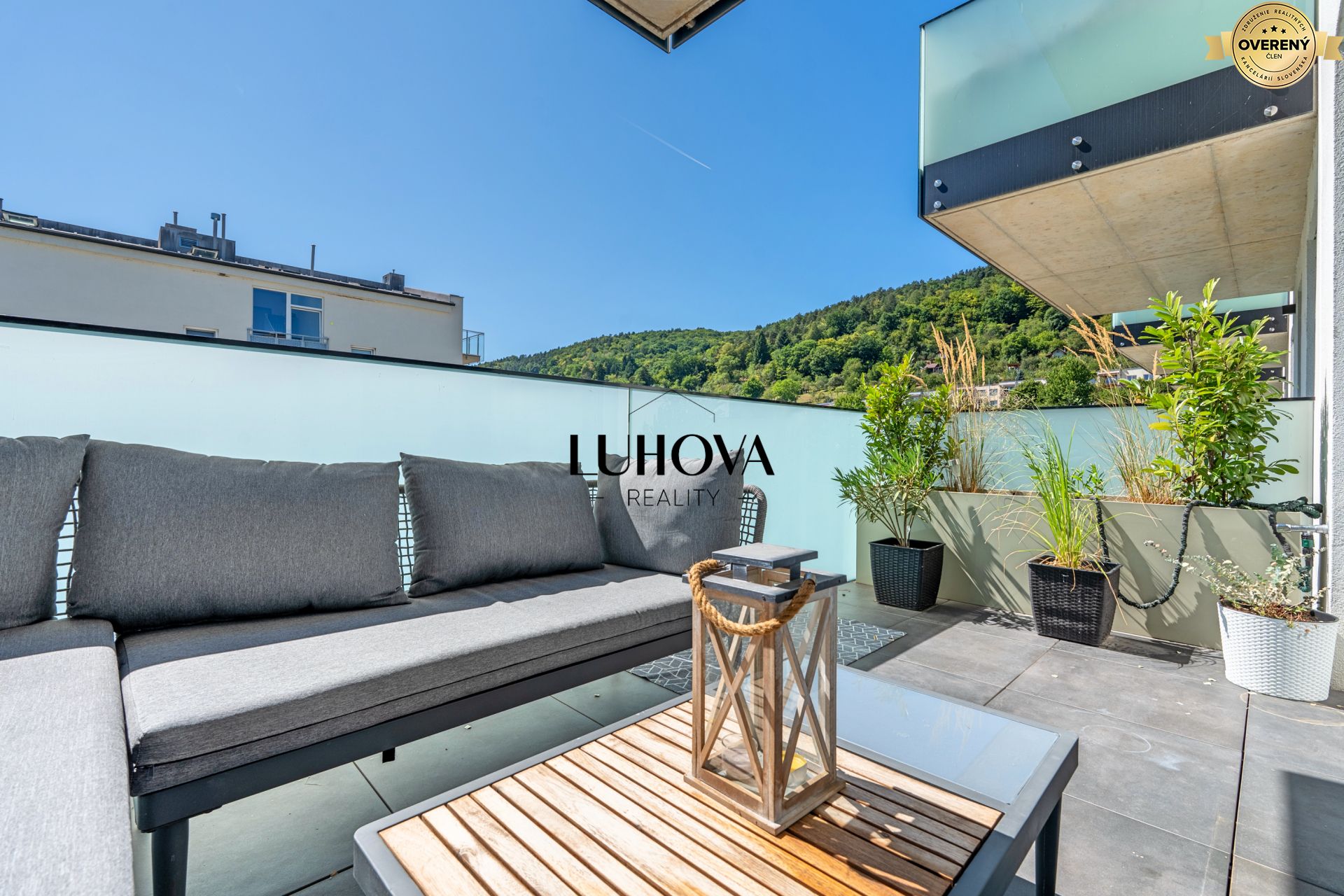 LUHOVA reality_21.jpg