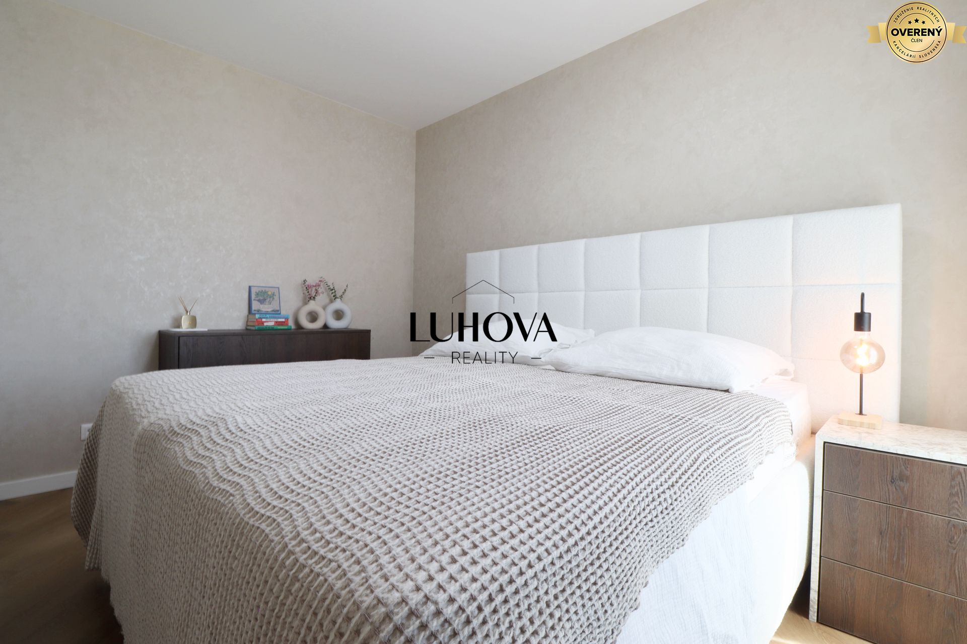 LUHOVA reality_6.jpg