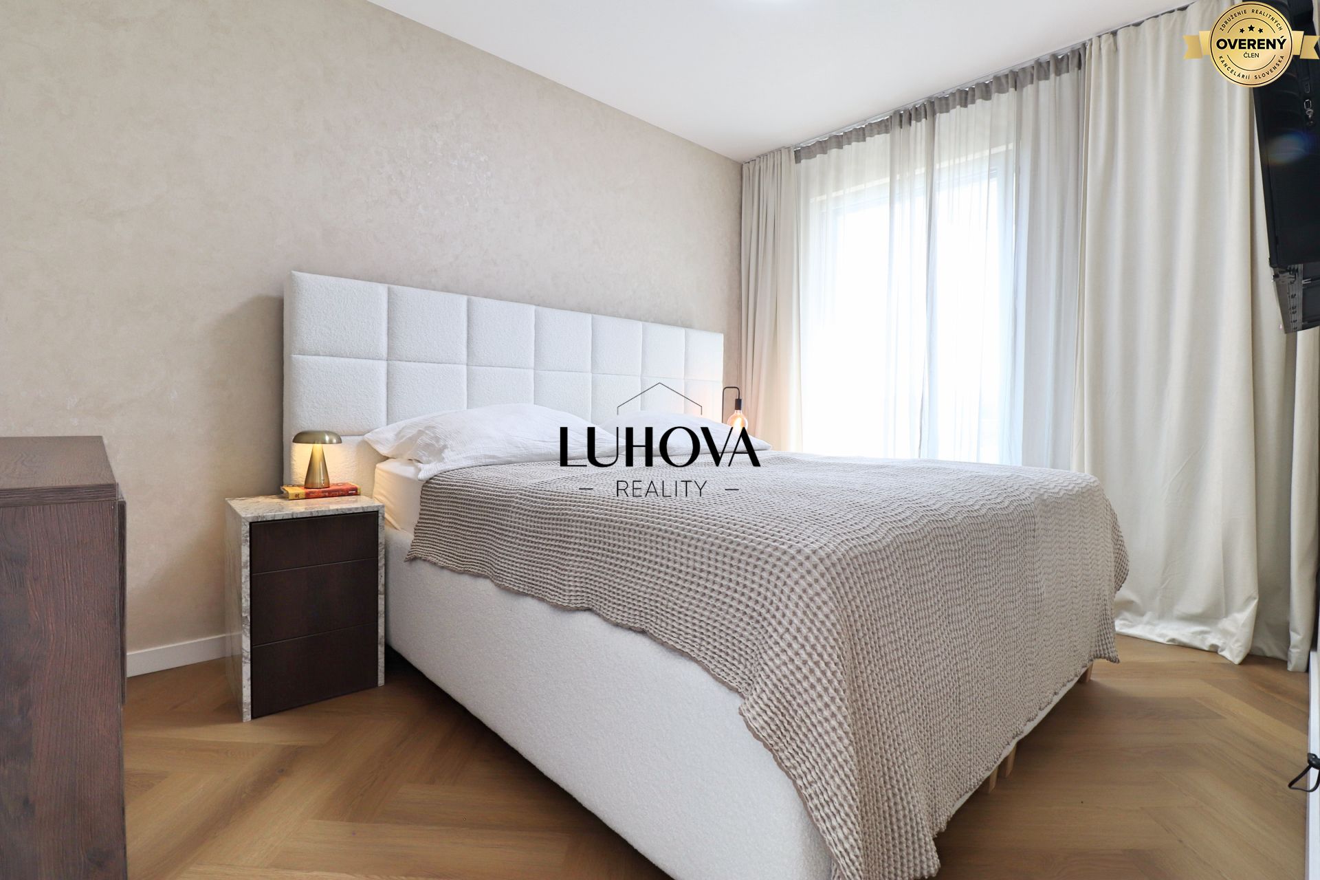 LUHOVA reality_5.jpg