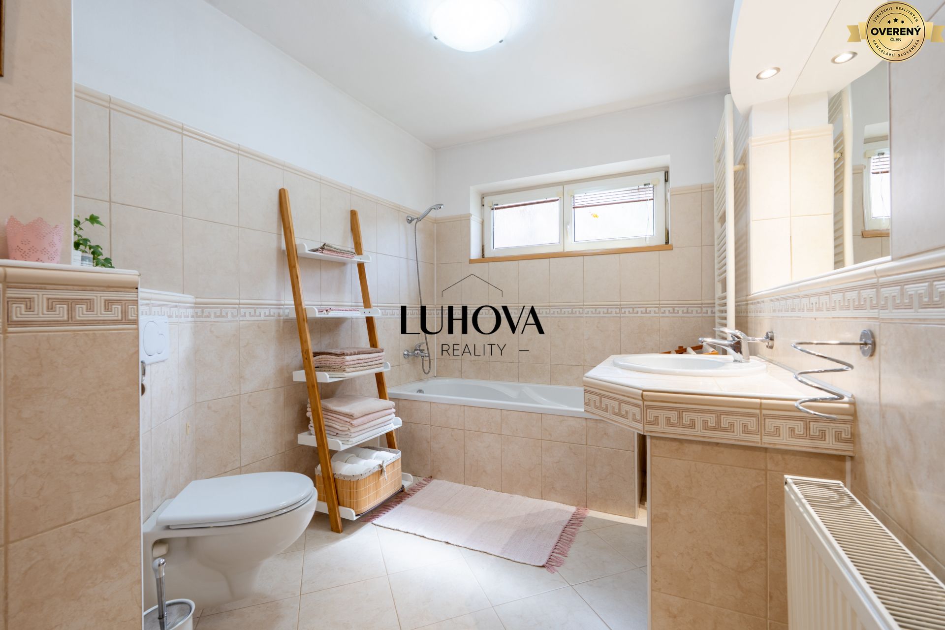 LUHOVA reality_1.jpg