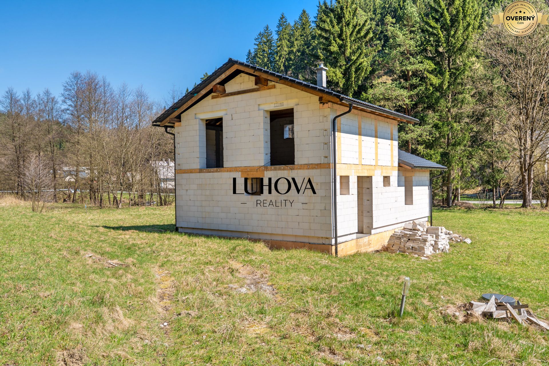 LUHOVA reality_4.jpg