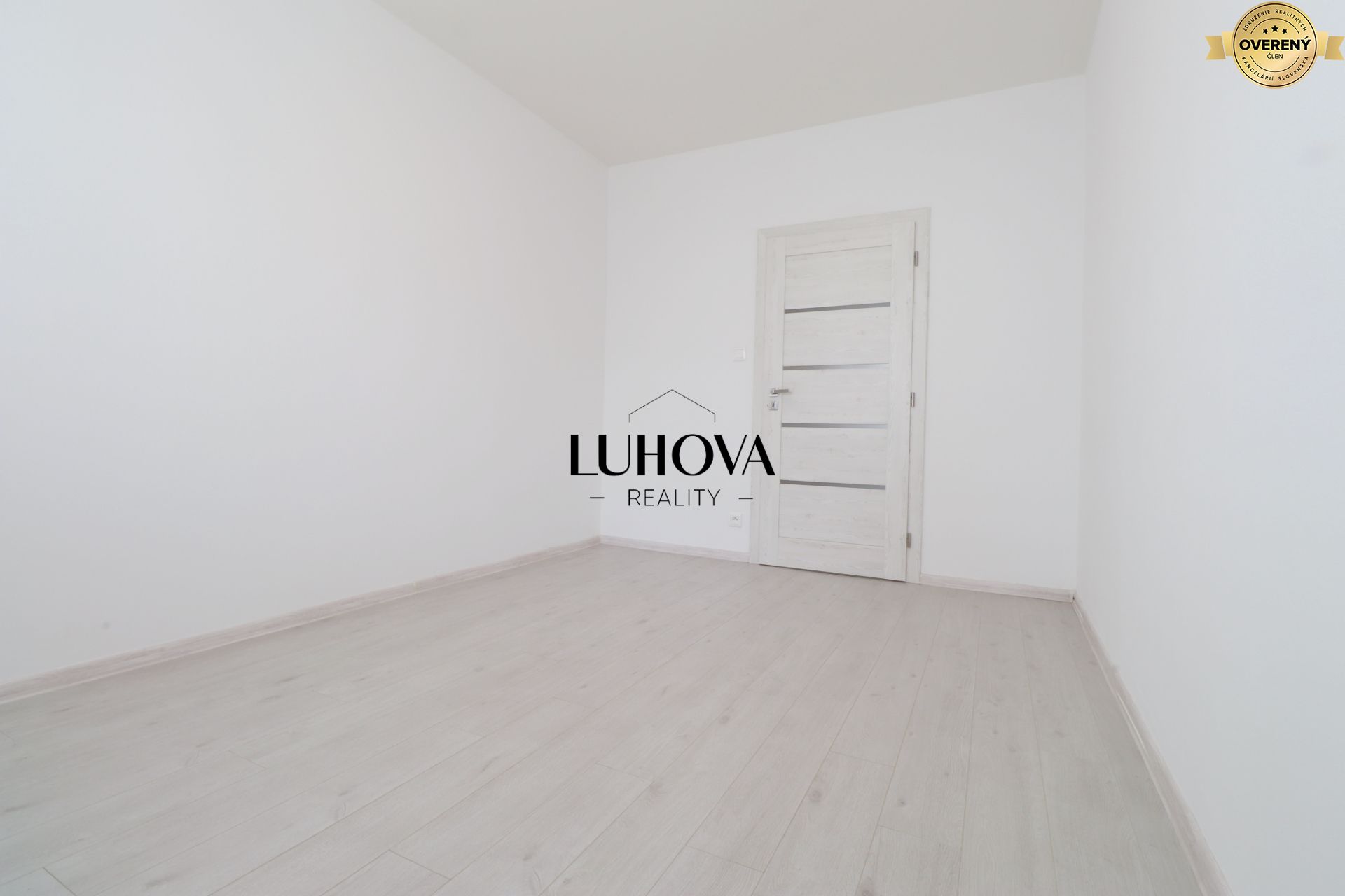 LUHOVA reality_14.jpg