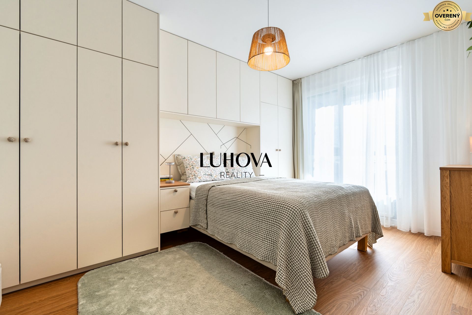 LUHOVA reality_3.jpg