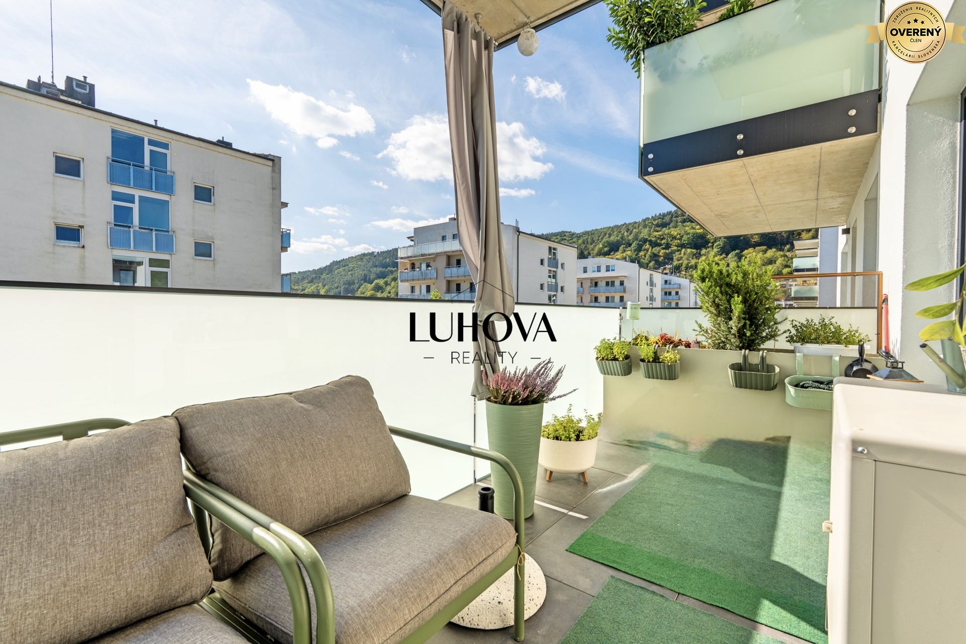 LUHOVA reality_30.jpg
