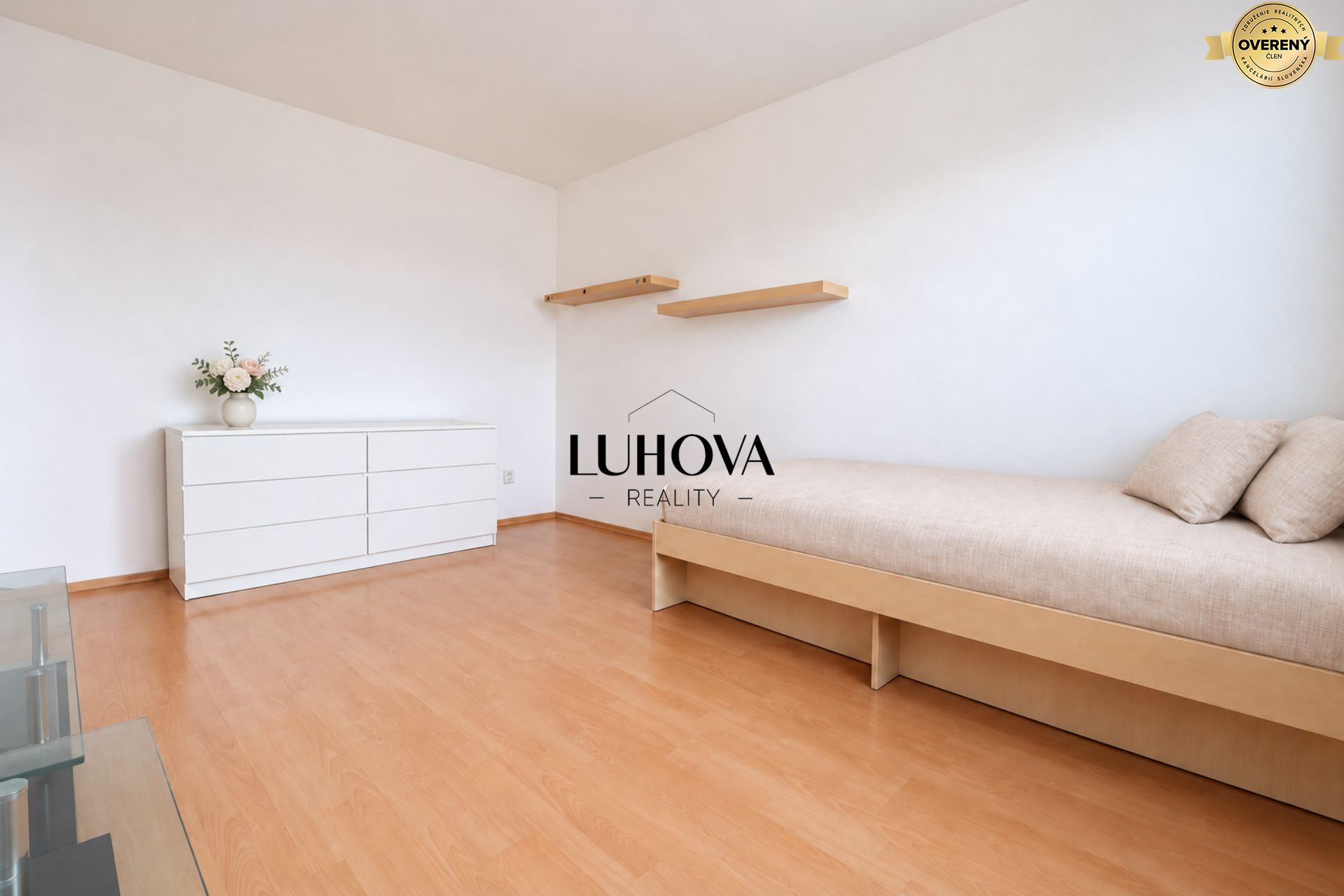 LUHOVA reality_12.jpg