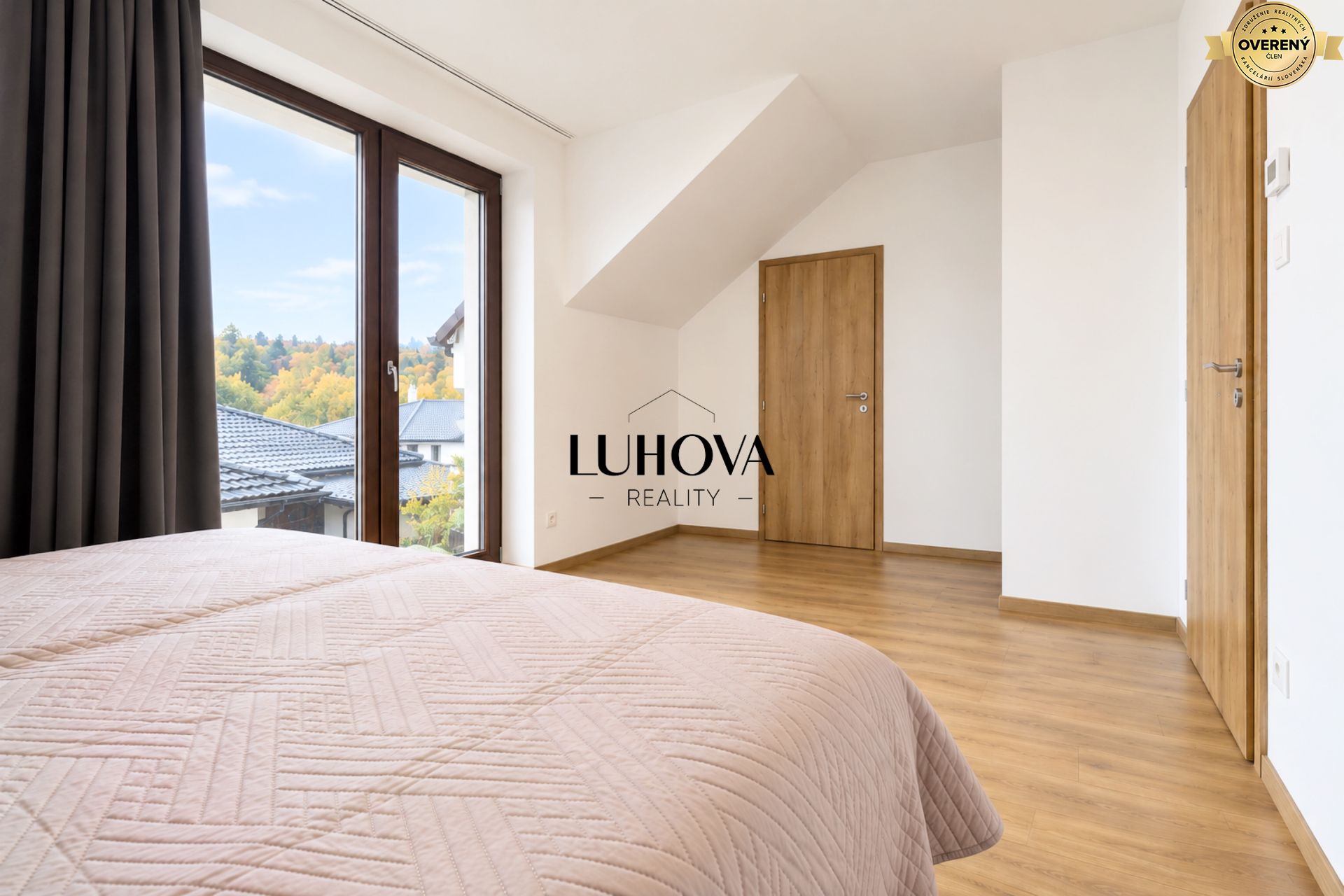 LUHOVA reality_6.jpg