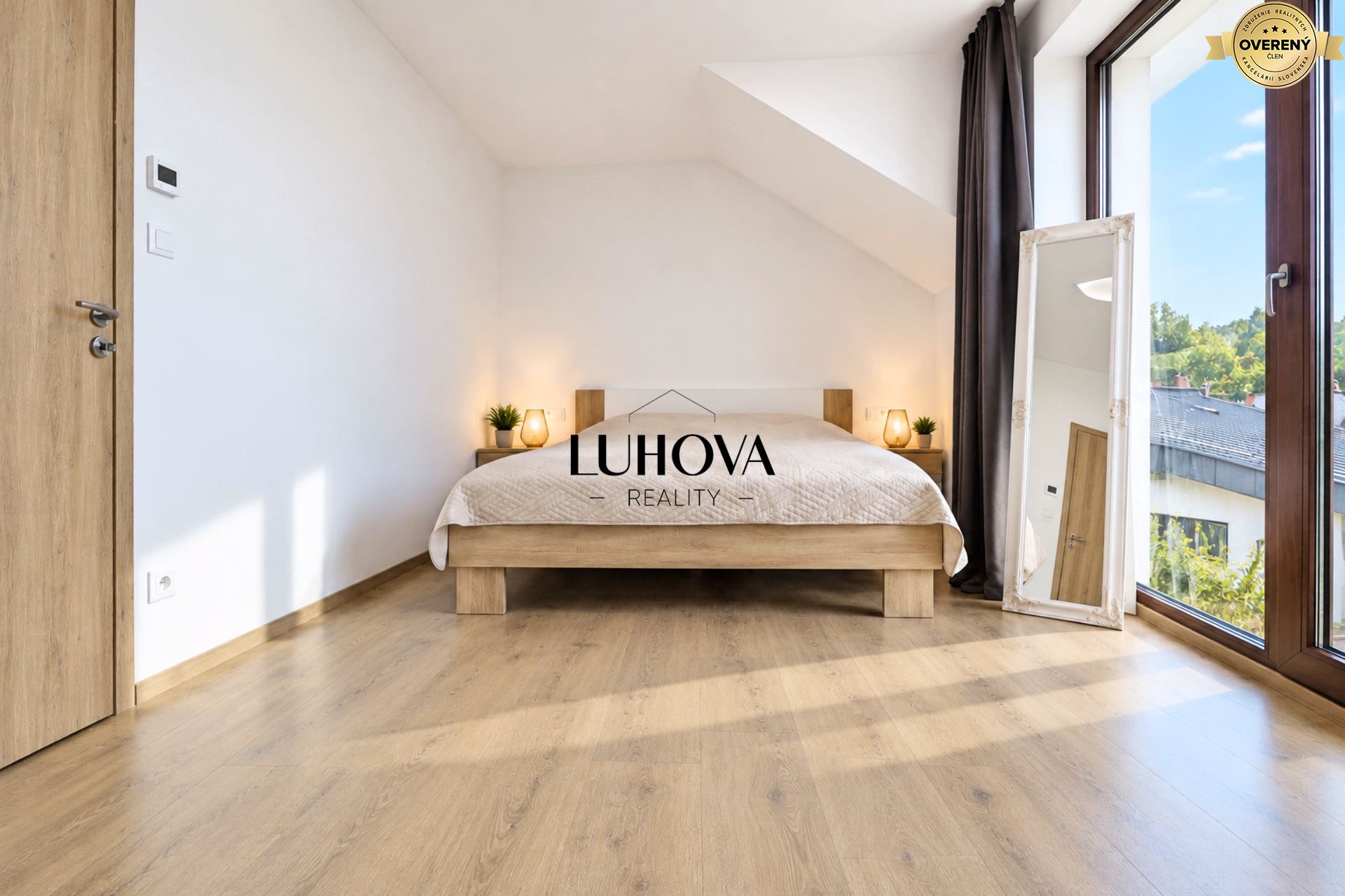 LUHOVA reality_5.jpg