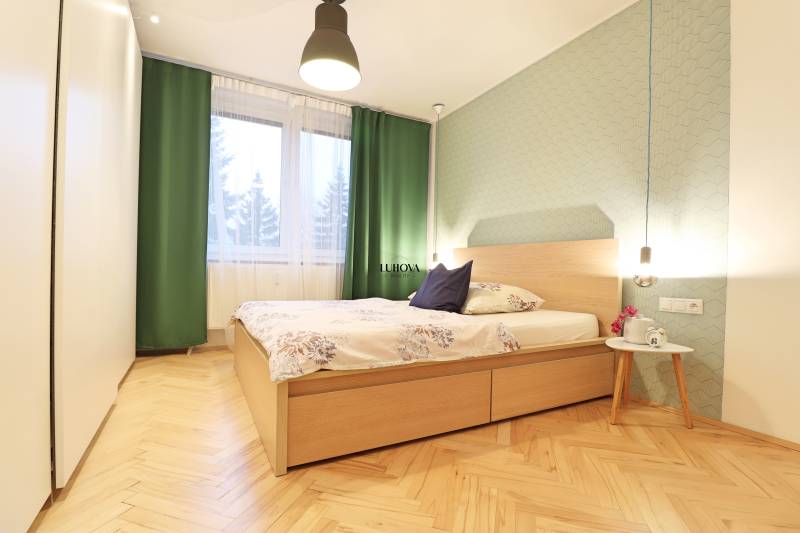 LUHOVA reality_1.jpg