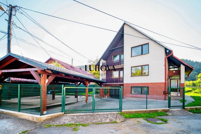 LUHOVA reality_35.jpg LUHOVA reality_35.jpg