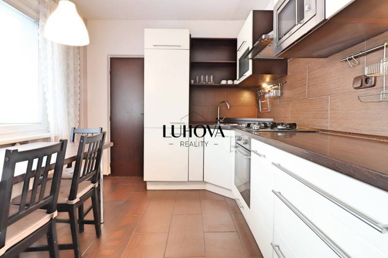 LUHOVA reality_7.jpg