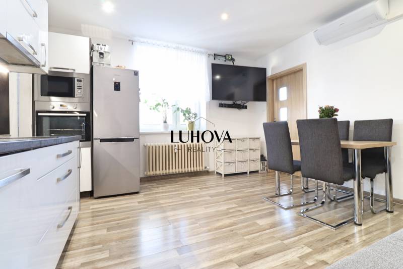 LUHOVA reality_1.jpg