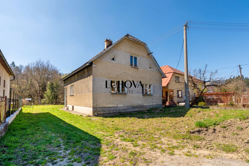 LUHOVA reality_2.jpg
