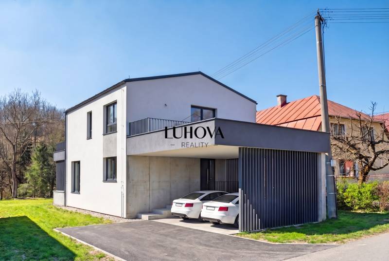 LUHOVA reality_37.jpg