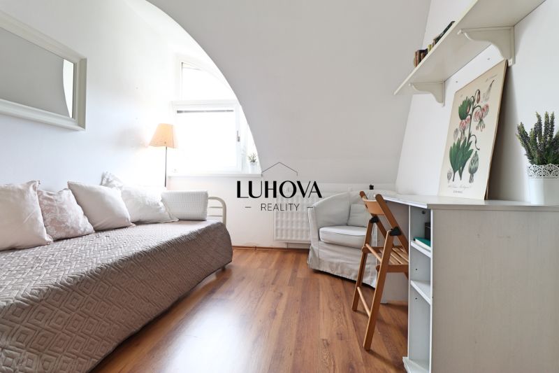 LUHOVA reality_2.jpg
